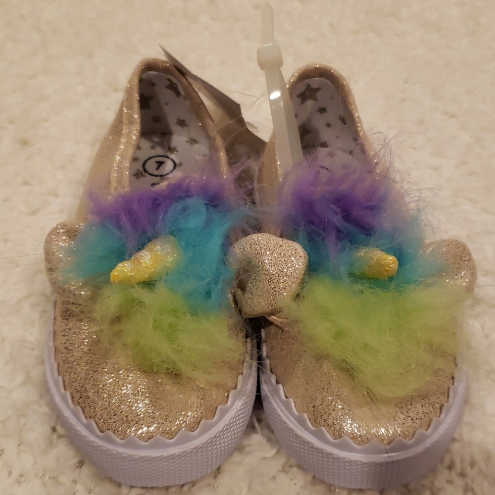 Cat and Jack unicorn shoes C7 NWT